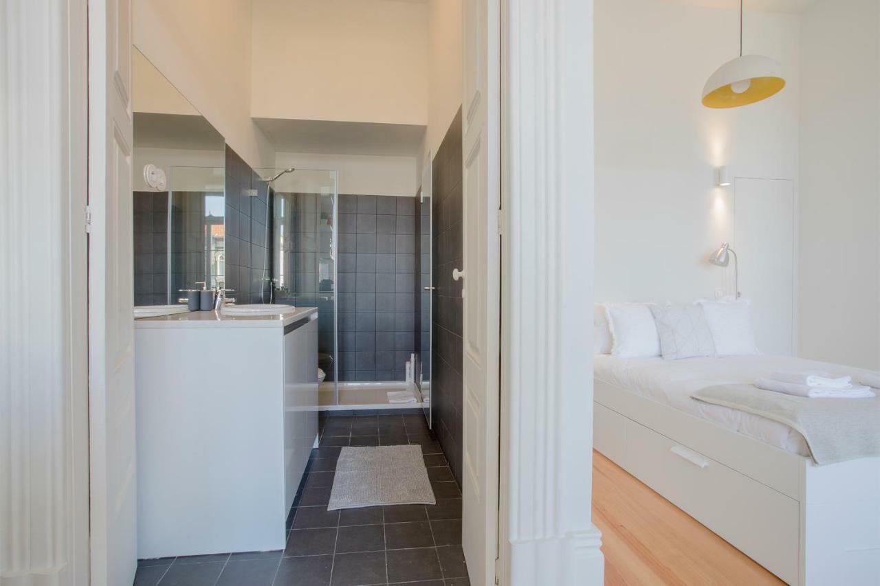 Downtown Spacious Studio ปอร์โต ภายนอก รูปภาพ