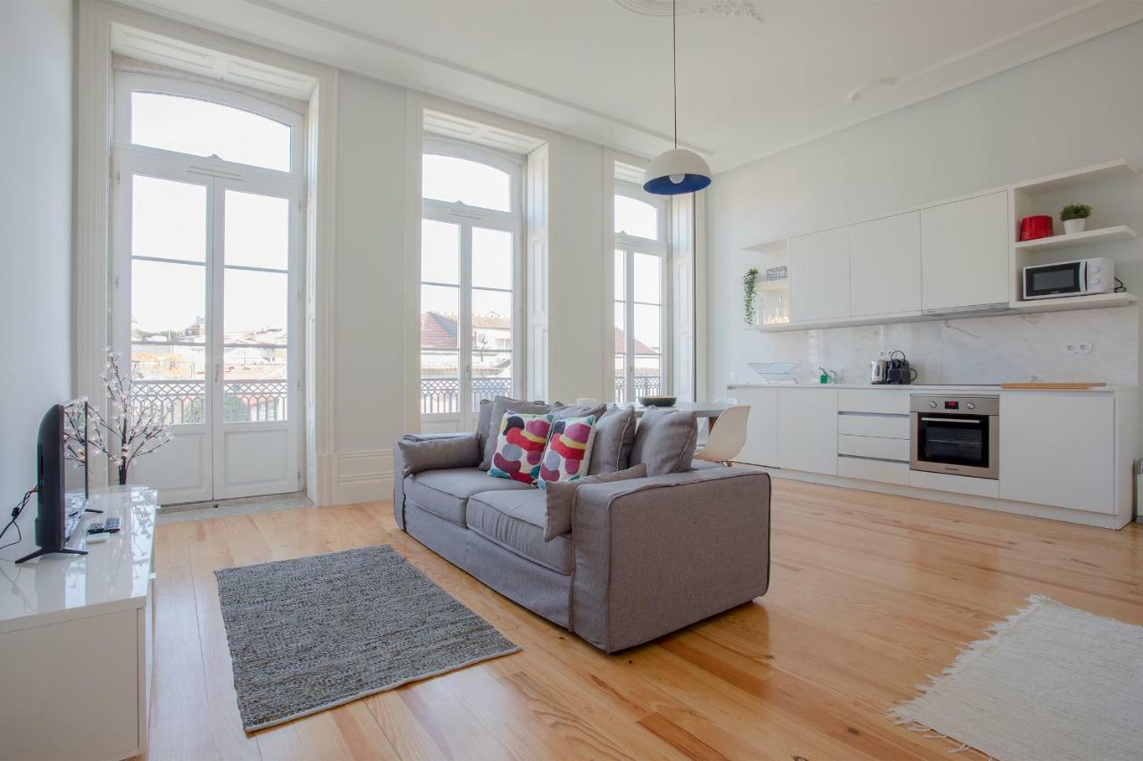 Downtown Spacious Studio ปอร์โต ภายนอก รูปภาพ
