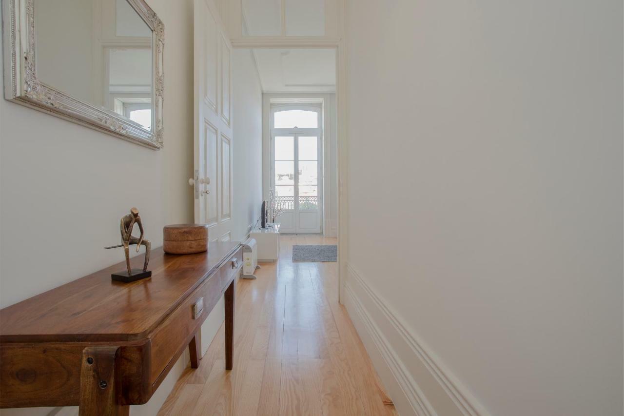 Downtown Spacious Studio ปอร์โต ภายนอก รูปภาพ